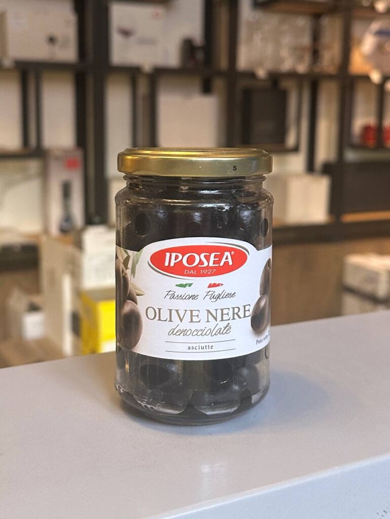 Маслины IPOSEA "Белла Чериньола" с косточкой без жидкости 310 г